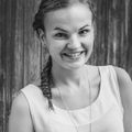 Elena Huger Autorenbild von Elena Huger (©Jonathan Keller)