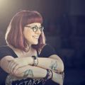 V. E. Schwab Autorenbild von V. E. Schwab (©Jenna Maurice)