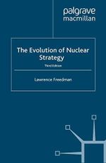 The Evolution of Nuclear Strategy Cover des Buches The Evolution of Nuclear Strategy (ISBN: 9780333972397)