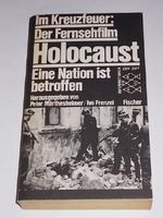Im Kreuzfeuer: Der Fernsehfilm Holocaust: Eine Nation ist betroffen. Informationen zur Zeit Cover des Buches Im Kreuzfeuer: Der Fernsehfilm Holocaust: Eine Nation ist betroffen. Informationen zur Zeit (ISBN: 9783596242139)