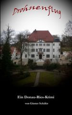 Drohnenflug Cover des Buches Drohnenflug (ISBN: 9783743192447)