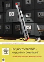 Die Judenschublade. Junge Juden in Deutschland: Ein Dokumentarfilm mit Arbeitsmaterialien Cover des Buches Die Judenschublade. Junge Juden in Deutschland: Ein Dokumentarfilm mit Arbeitsmaterialien (ISBN: 9783834608154)