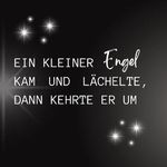 Ein kleiner Engel kam und lächelte, dann kehrte er um. Buch Sternenkinder Andenken Fehlgeburt Trauer verarbeiten: Erinnerungsalbum mit 100 blanko Seiten zum eintragen Cover des Buches Ein kleiner Engel kam und lächelte, dann kehrte er um. Buch Sternenkinder Andenken Fehlgeburt Trauer verarbeiten: Erinnerungsalbum mit 100 blanko Seiten zum eintragen (ISBN: 9798538633999)
