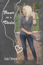 Heart on a Chain Cover des Buches Heart on a Chain (ISBN: B004JF4KNK)