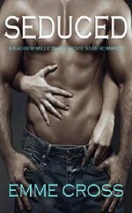 SEDUCED a bad boy millionaire movie star romance Cover des Buches SEDUCED a bad boy millionaire movie star romance (ISBN: B01F4NVRR2)