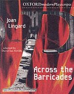 ACROSS THE BARRICADES Cover des Buches ACROSS THE BARRICADES (ISBN: 9780198320791)