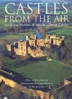 Castles from the Air Cover des Buches Castles from the Air (ISBN: 9780747587460)