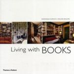 Living With Books Cover des Buches Living With Books (ISBN: 9780500290309)
