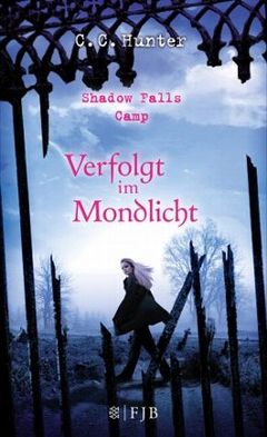 https://images.lovelybooks.de/img/240x/cover.allsize.lovelybooks.de/Shadow-Falls-Camp---Verfolgt-im-Mondlicht-9783841421562_xxl.jpg