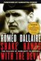 Shake Hands With The Devil Cover des Buches Shake Hands With The Devil (ISBN: 0786715103)