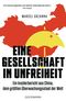 Eine Gesellschaft in Unfreiheit Cover des Buches Eine Gesellschaft in Unfreiheit (ISBN: 9783442142651)